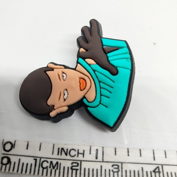 Crying Kim Kardashian Shoe Charm - Picture 2 of 3